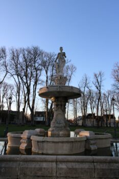 Poppa fountain, place de Gaulle in Bayeux, Normandy