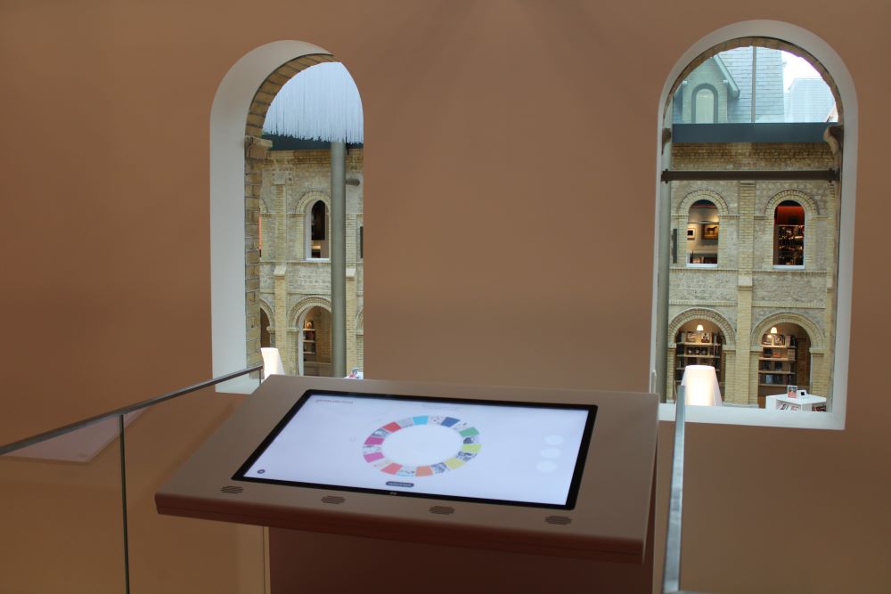 Interactive information point, Les Franciscaines, Deauville