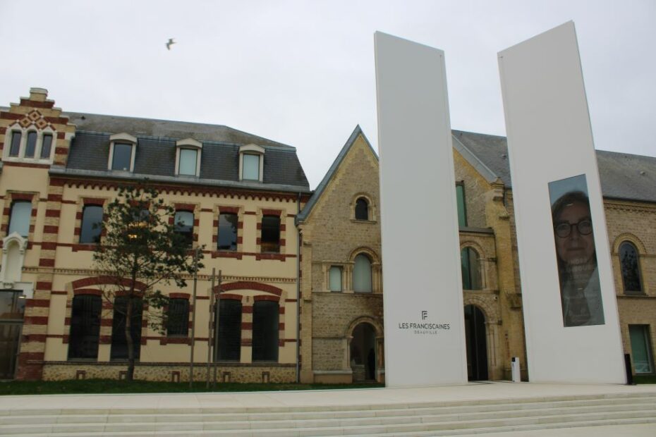 Main entrance to Les Franciscaines, Deauville