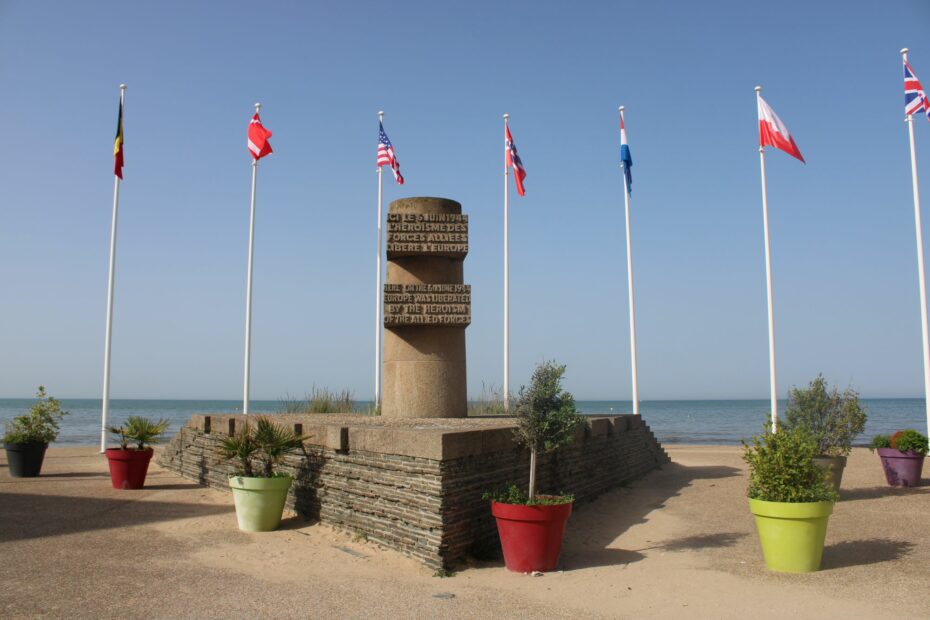 Signal Monument in Bernières-sur-Mer