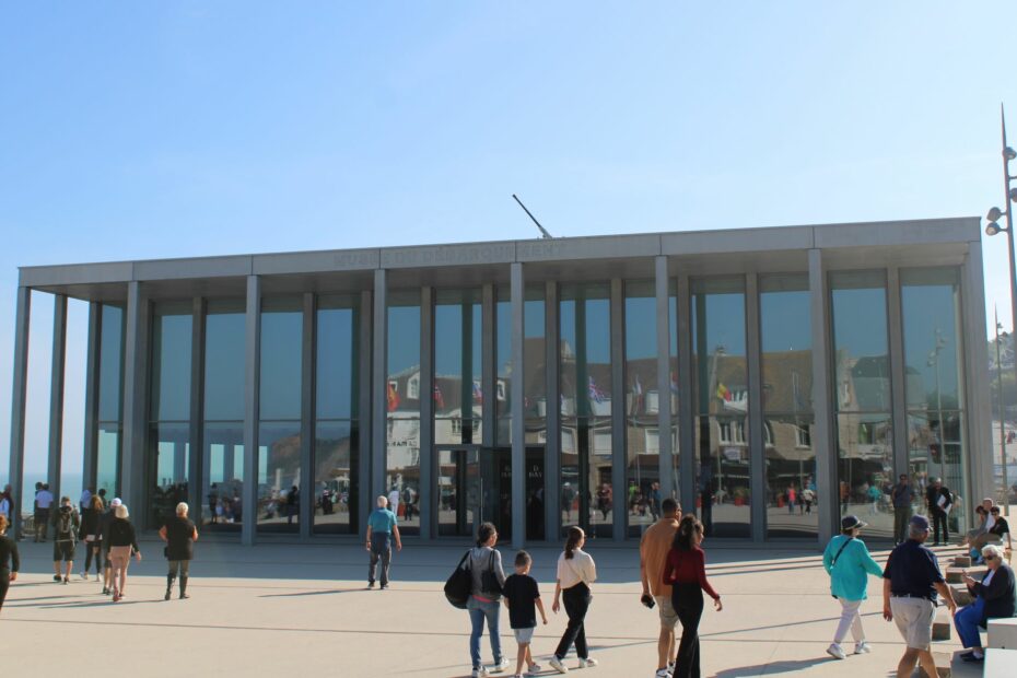 D-Day Museum in Arromanches