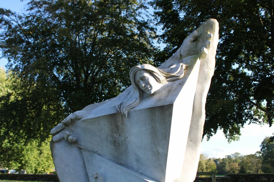 Sculpture of the Laotian artist Huynh Van Hoang in Cerisy-la-Forêt, Normandy