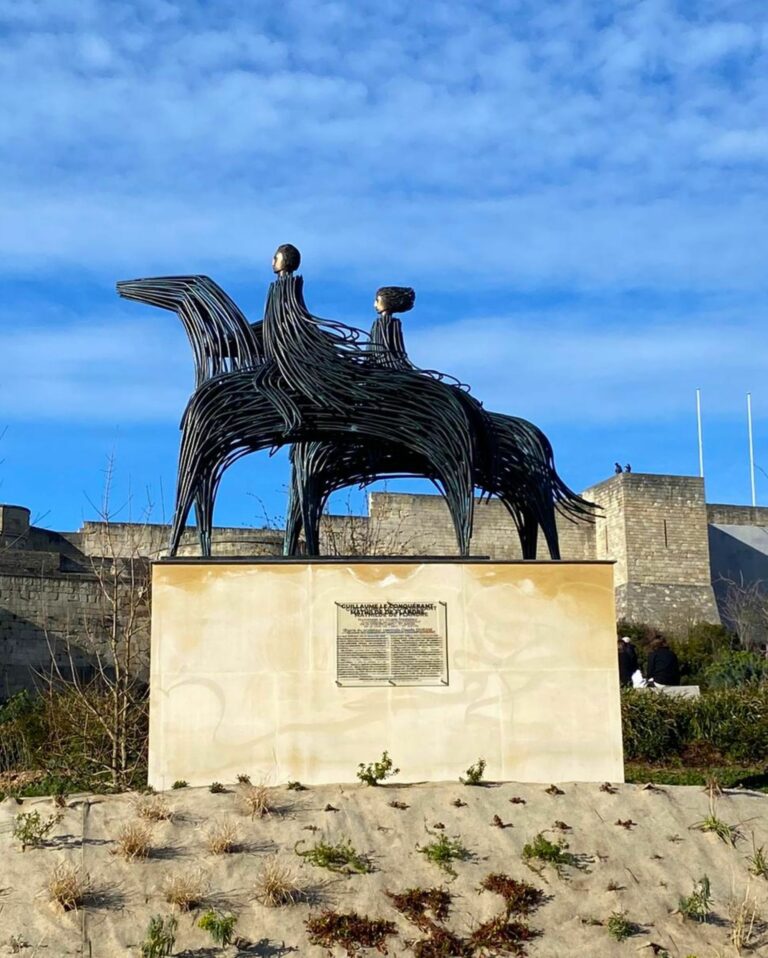 Statues of William the Conqueror and Queen Mathilda by Quiesse, in Caen, Normandy