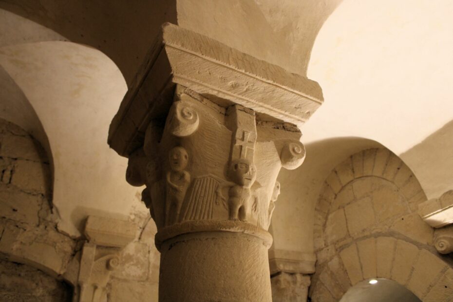 Sculpted capital of a column in the 11th century crypt of the church of the Ladies abbey of Caen, Normandy