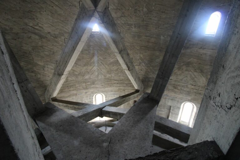 The structure of the dome of Sainte-Thérère Basilica in Lisieux, Normandy