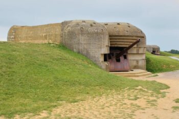 Bunker with canon at the German battery of Longues-sur-Mer, Normandy