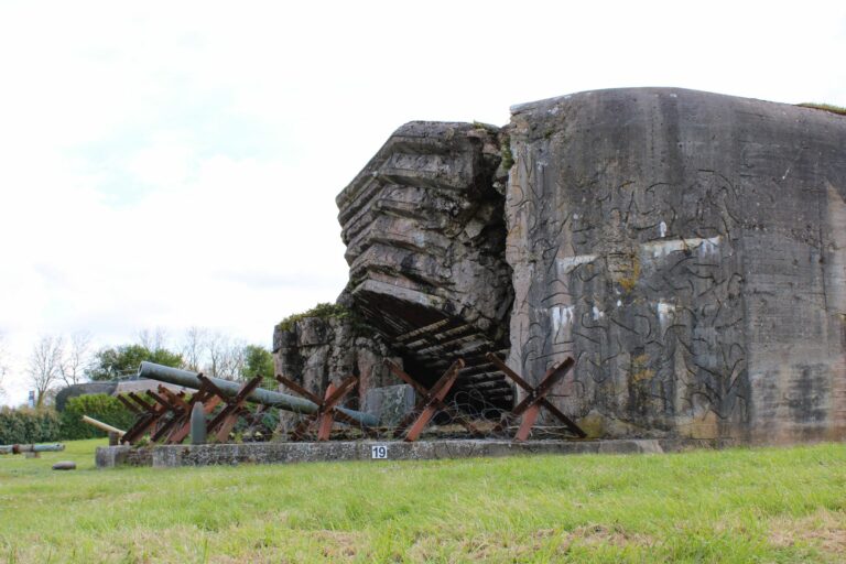 Pillbox for a 210 mm Skoda gun with a range of 33 km, Crisbecq battery, Normandy